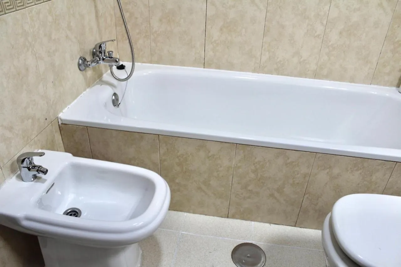 Wish Suite Puerta Osario 0*, Seville