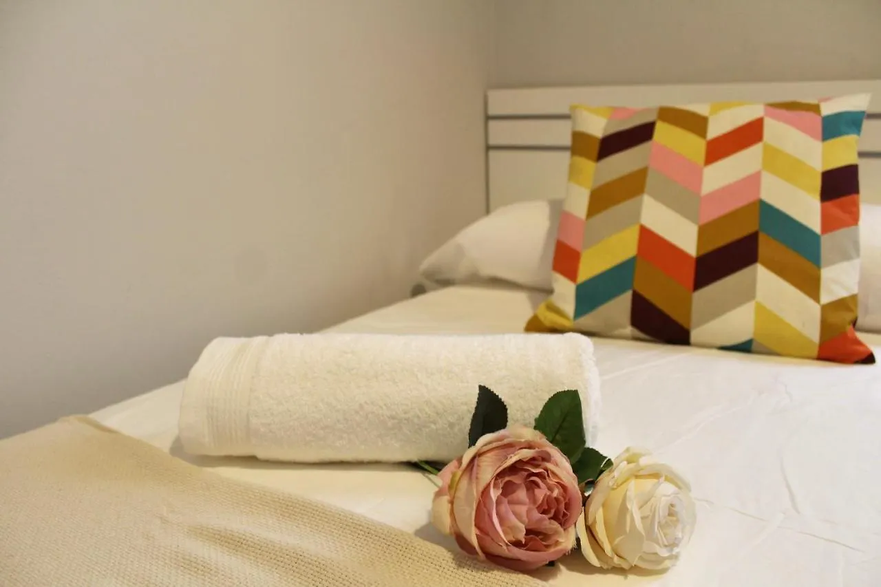 Wish Suite Puerta Osario Spanien